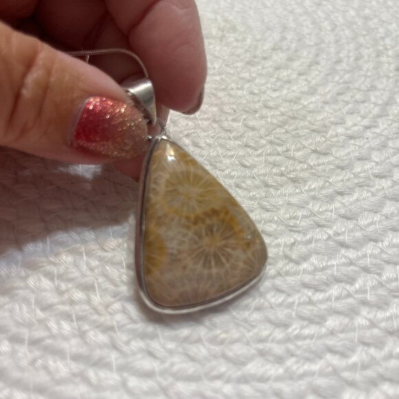 Natural FOSSIL CORAL Handmade Sterling 925 Pendant/Chain #495D - Picture 1 of 3